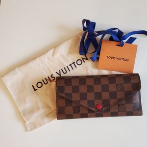 Louis Vuitton Josephine Wallet in Damier Ebene